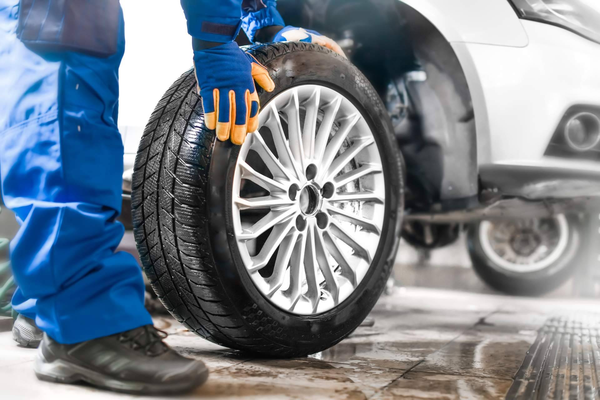 Una buena opción para comprar llantas de coche online es Todo Llantas Shop