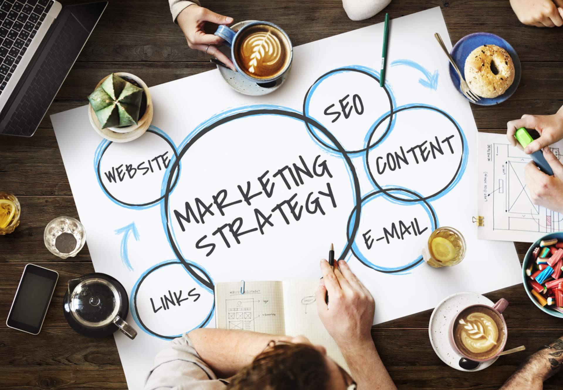 Adentika Media; la revolución en el marketing para clínicas dentales y estéticas
