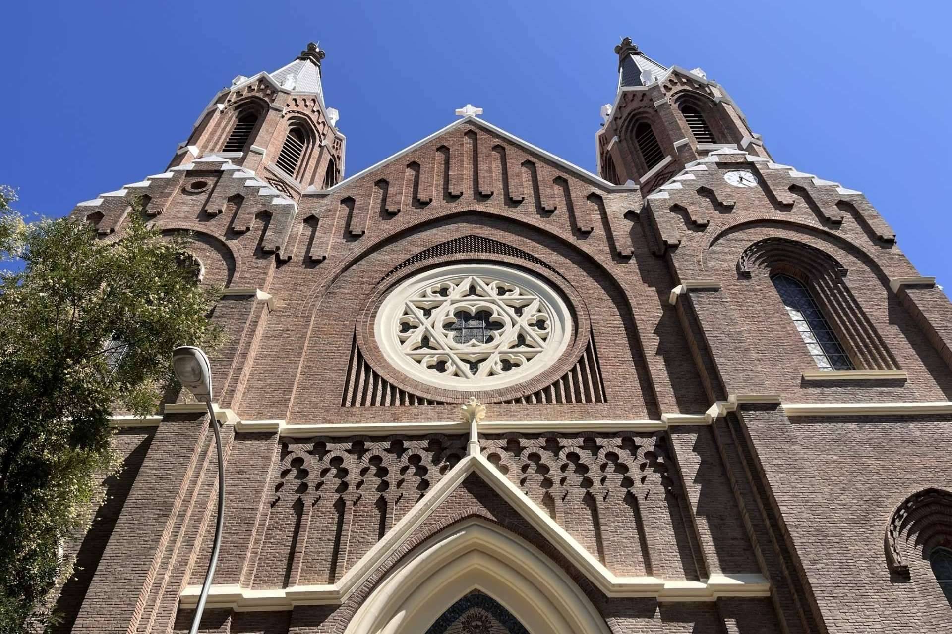 Nueva instalación de megafonía en la Basílica de la Milagrosa (Madrid)
