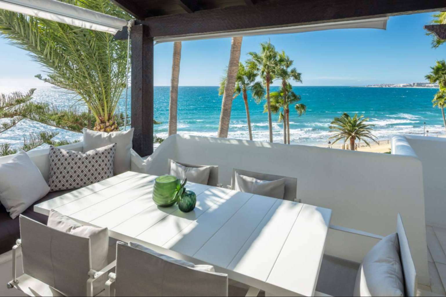 Zeuthen & Company dispone de áticos lujosos en venta en Marbella