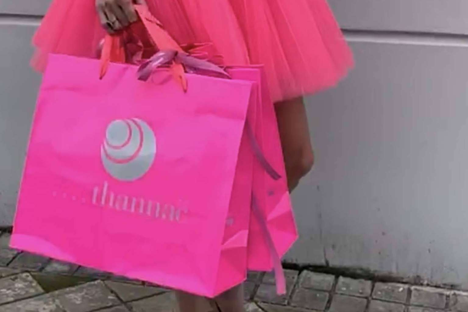 ¿Dónde encontrar una chaqueta lentejuelas perfecta para una noche de fiesta? Thannac