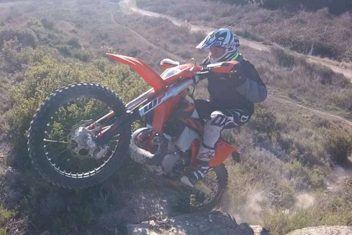El agarre (grip) de los neumáticos y la frenada en el uso offroad, por NomOusse
