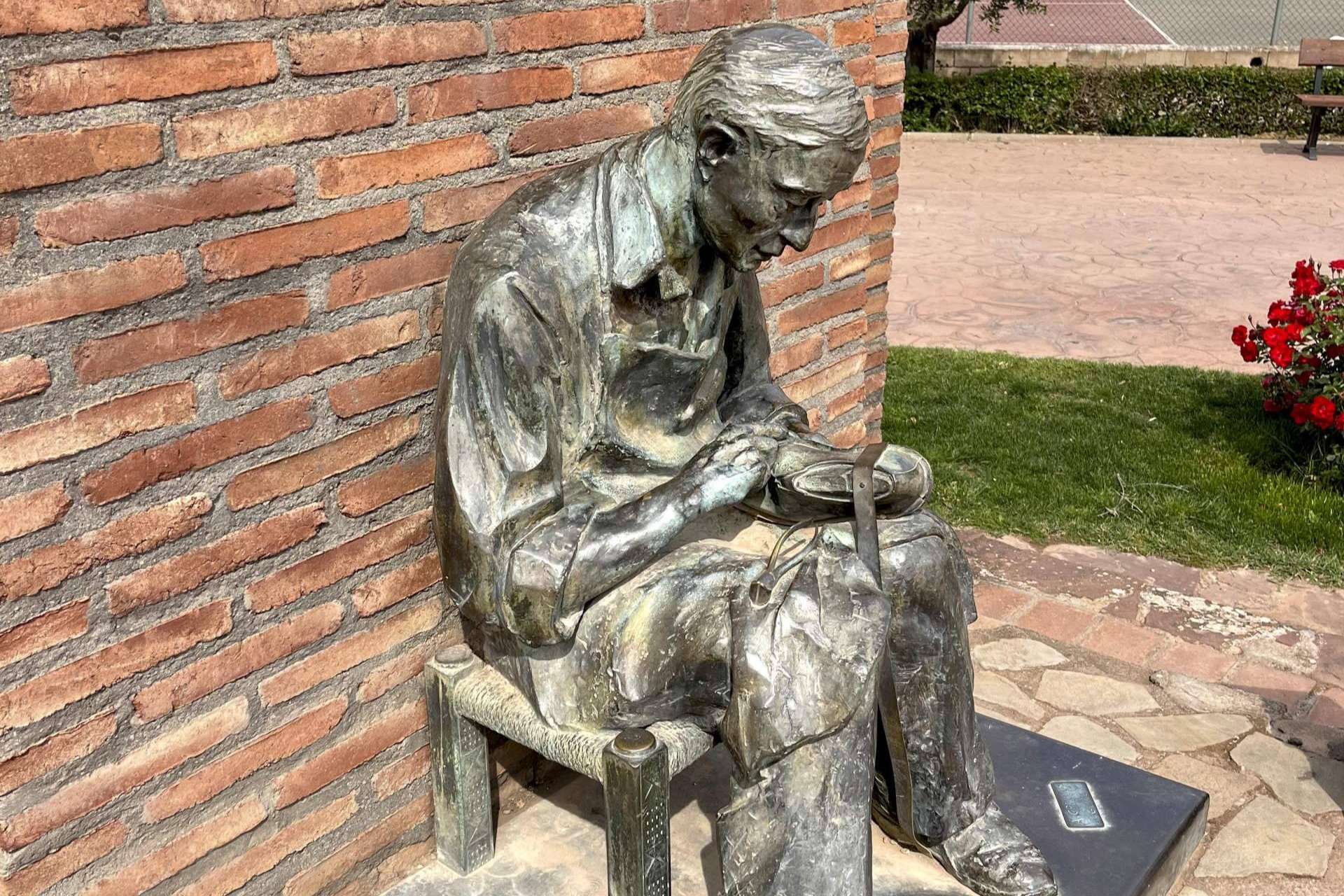 Comarca del Aranda, tierra de calzado, atractivos rurales y turísticos
