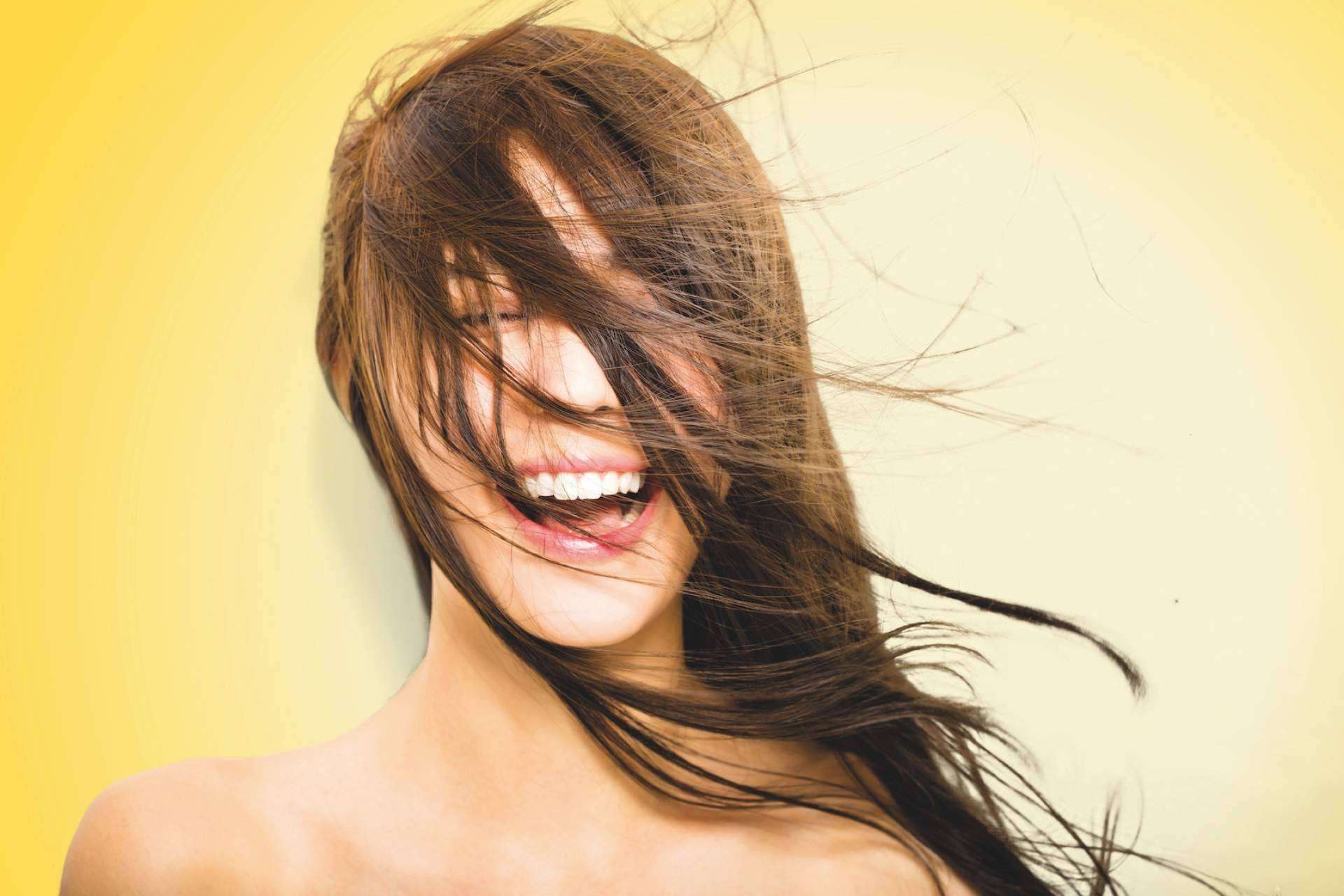 Los cambios hormonales que sufren las mujeres y la caída del cabello
