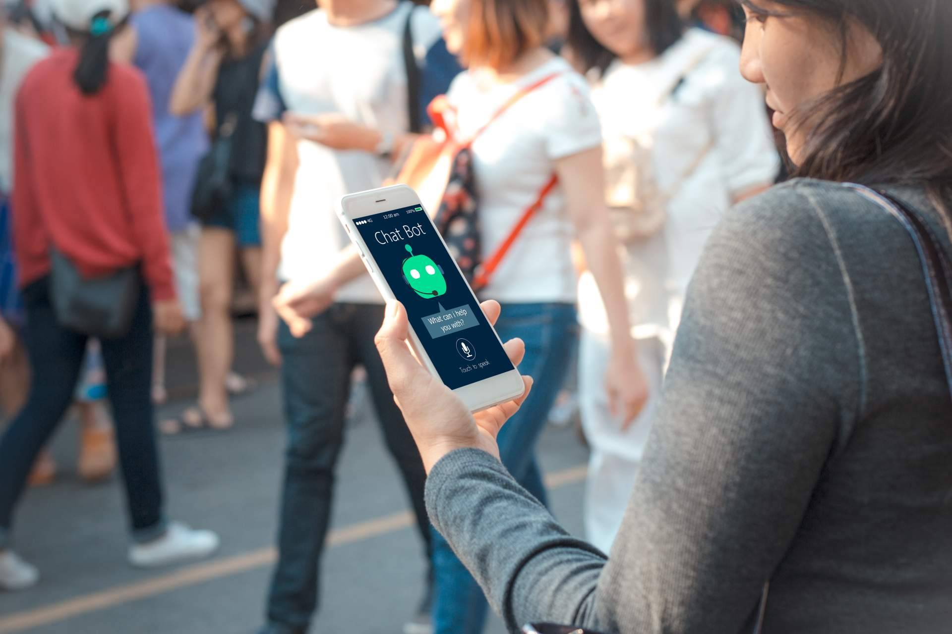 El servicio de chatbot que ofrece Israel Huerta, respuestas personalizadas con inteligencia artificial