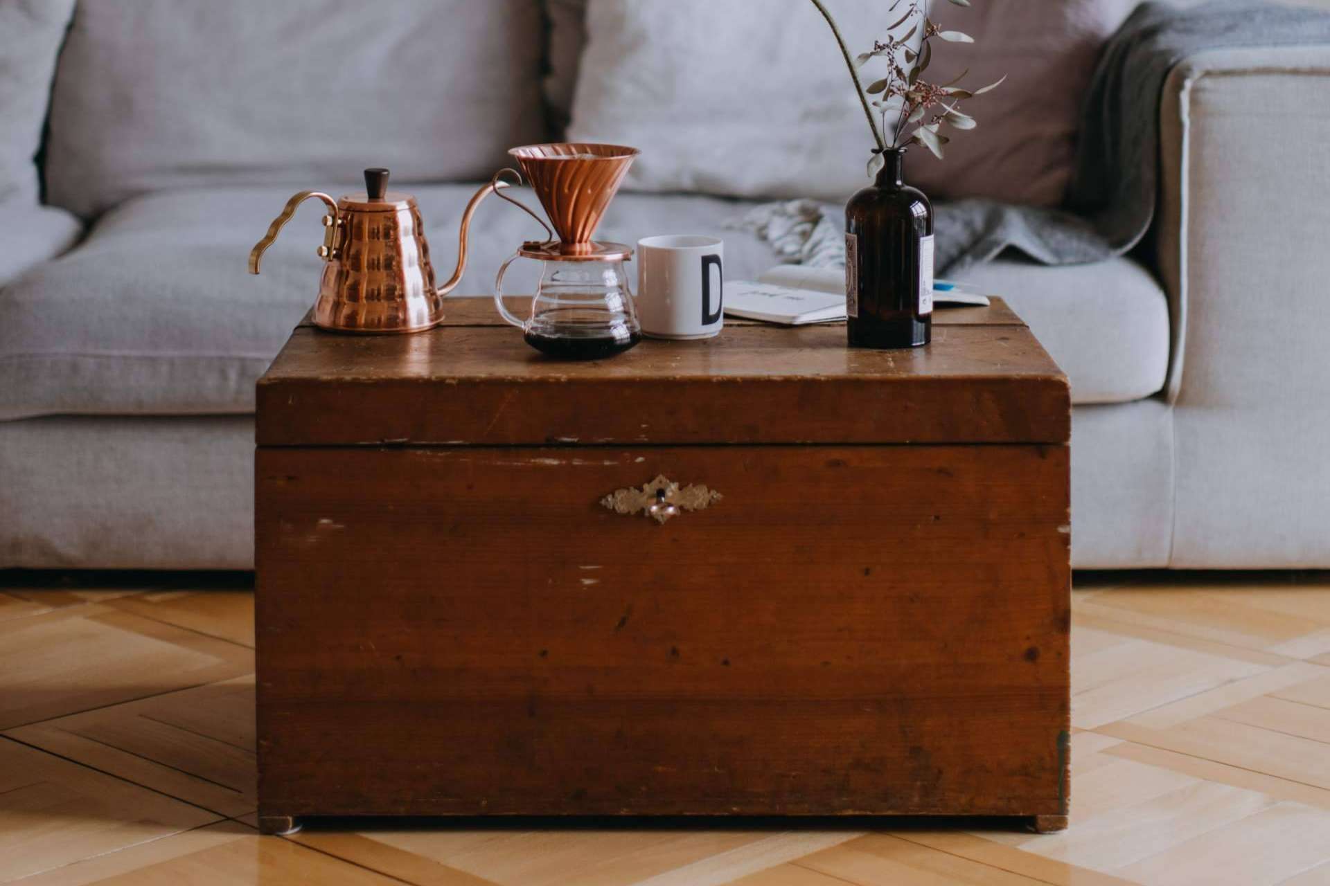 En España a través de Alaskadeco, comprar y vender muebles de segunda mano
