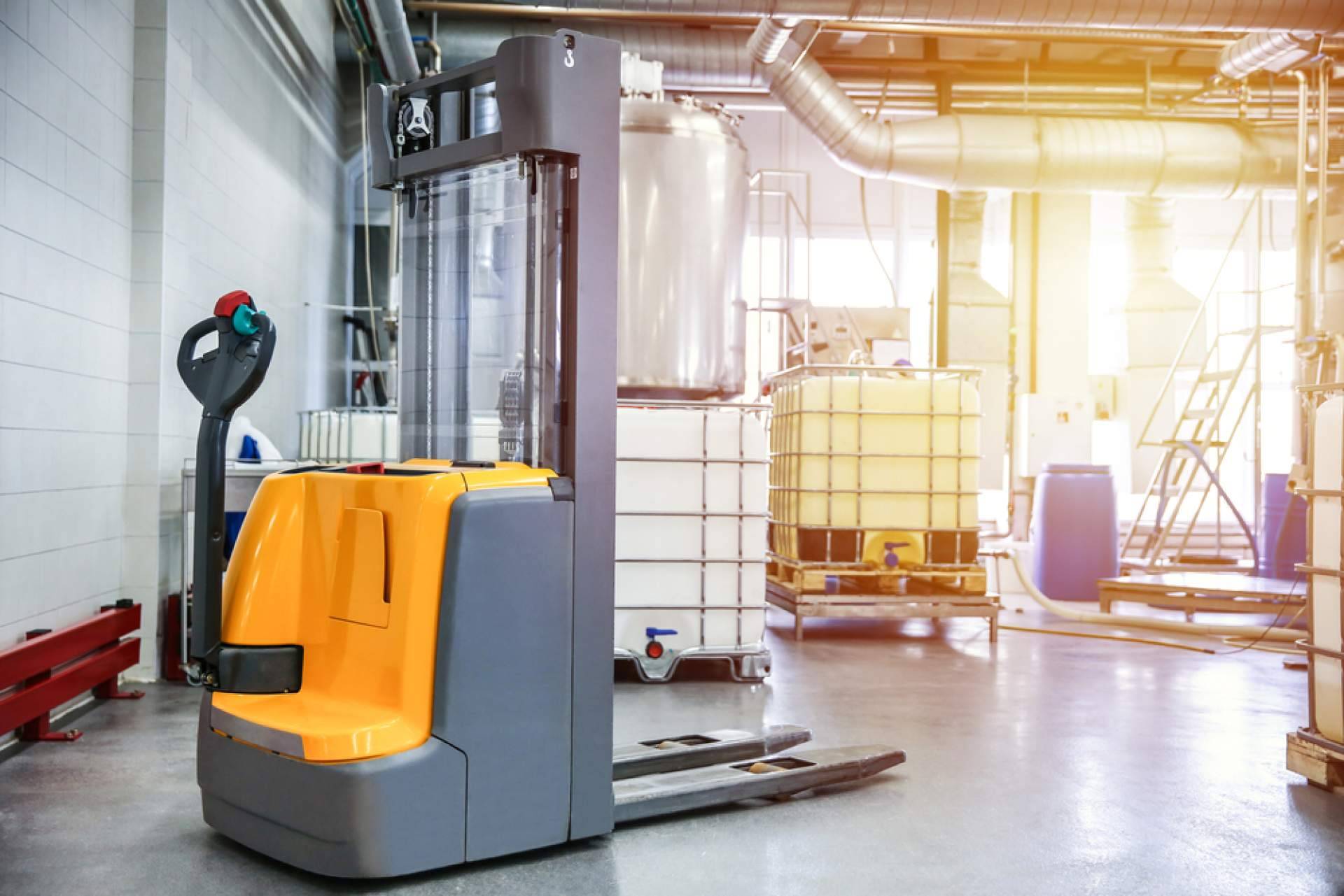 Mesumex cuenta con el estibador eléctrico PS1846SL, una opción ergonómica, eficiente y compacta