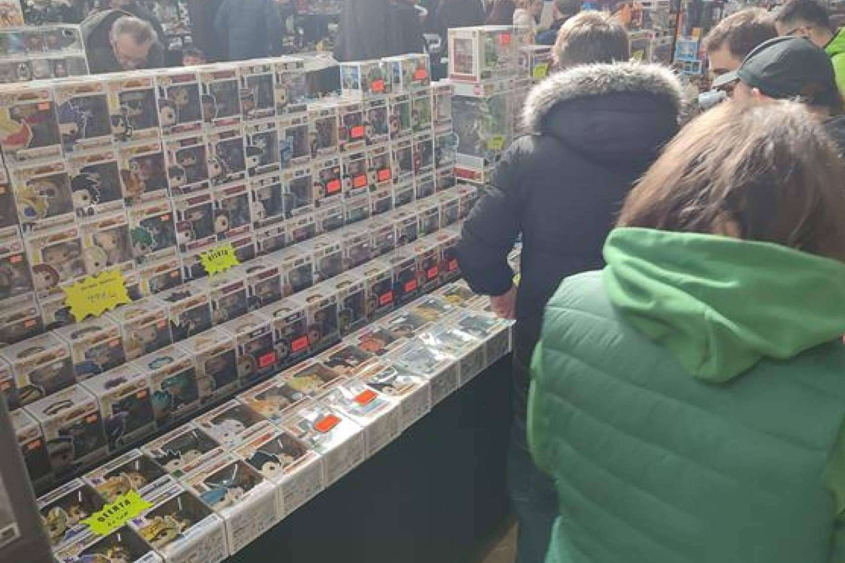 El Mercado del Juguete de Madrid presenta la fusión más inesperada, Tramperos de Connecticut y Cybertronica