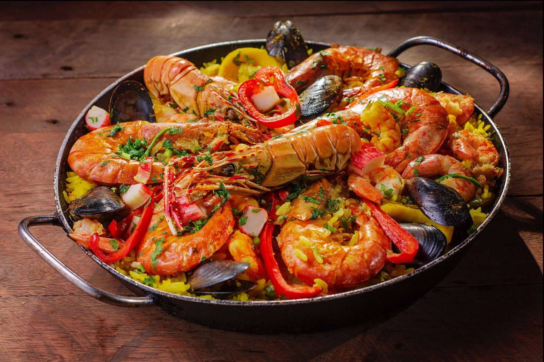 Malagaturismo.es ofrece la posibilidad de realizar un tour tapas Málaga