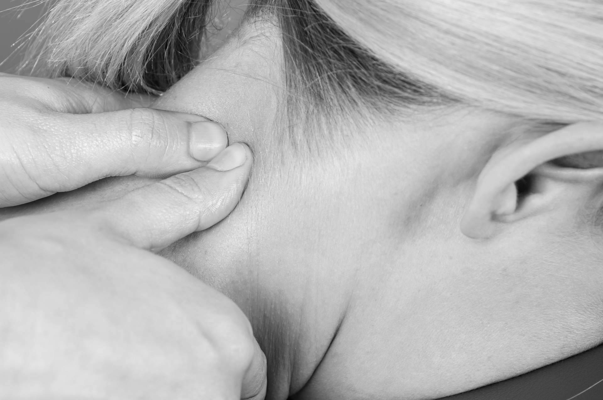 ¿Qué tratamientos de osteopatia integrativa ofrece la Clínica Marta Solà?