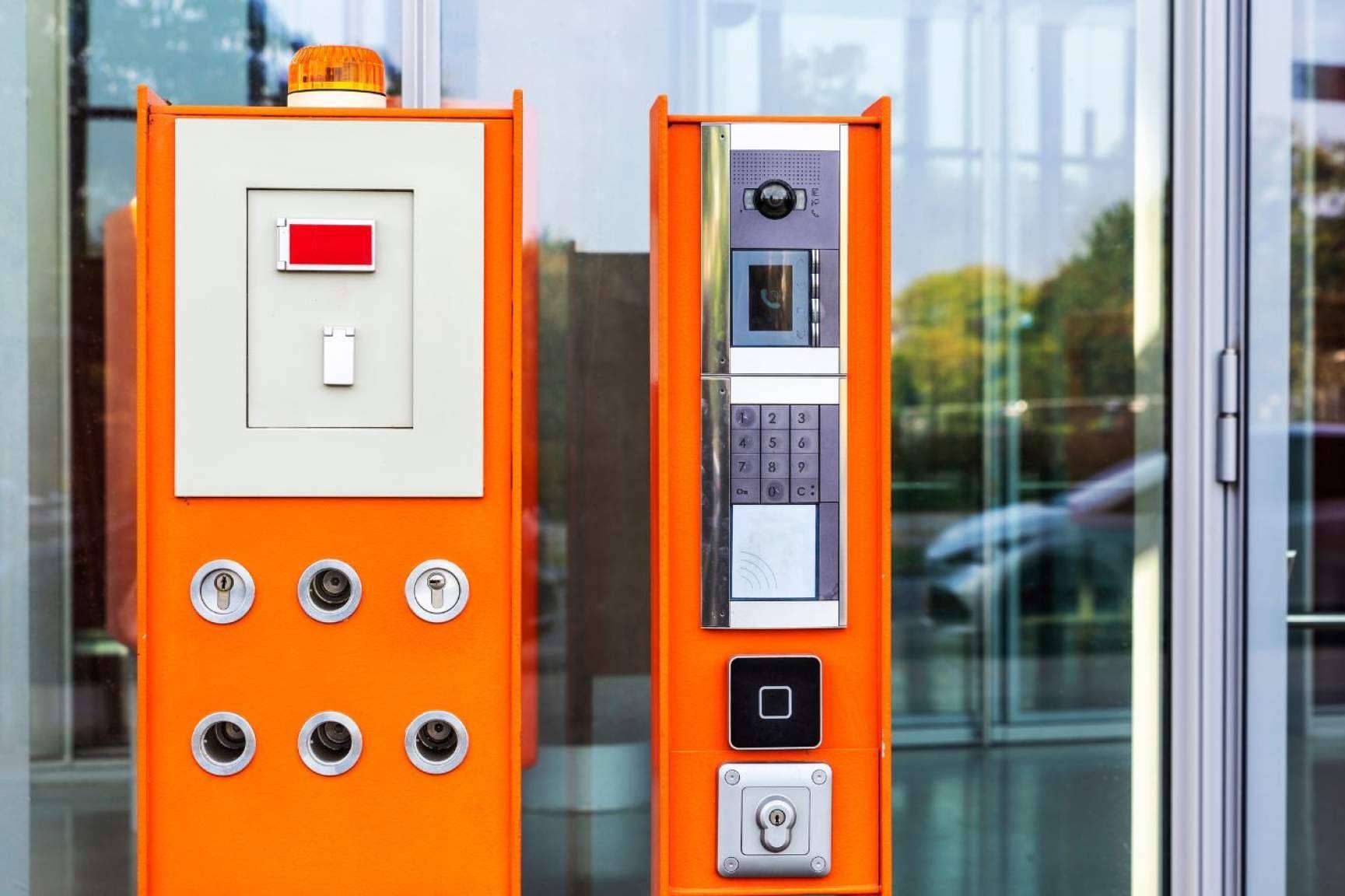 Especialistas en la instalación de porteros automáticos y videoporteros en Madrid