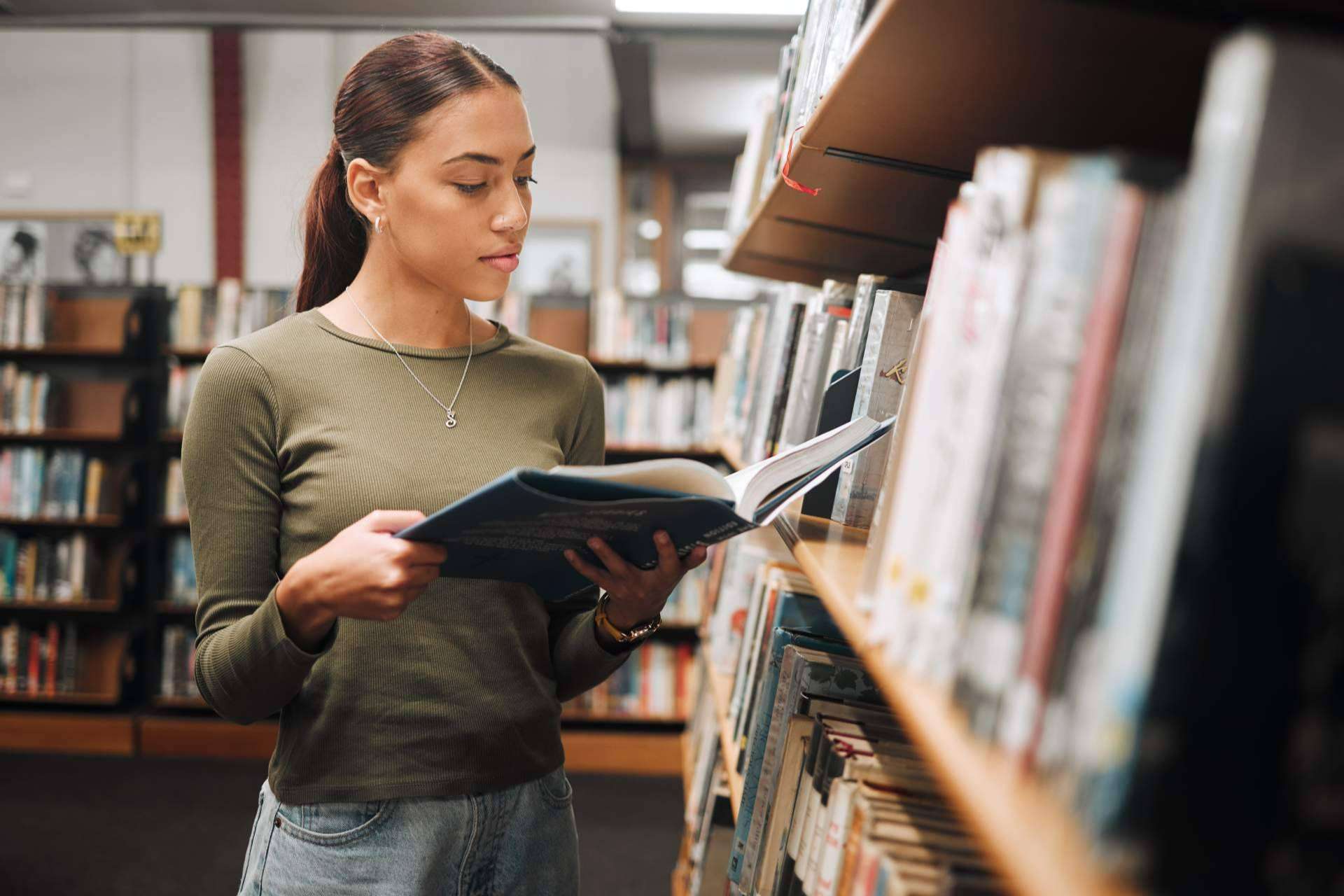 Literatura para abordar la ansiedad, el miedo y otros temas, en los libros para adolescentes de Buscalibre