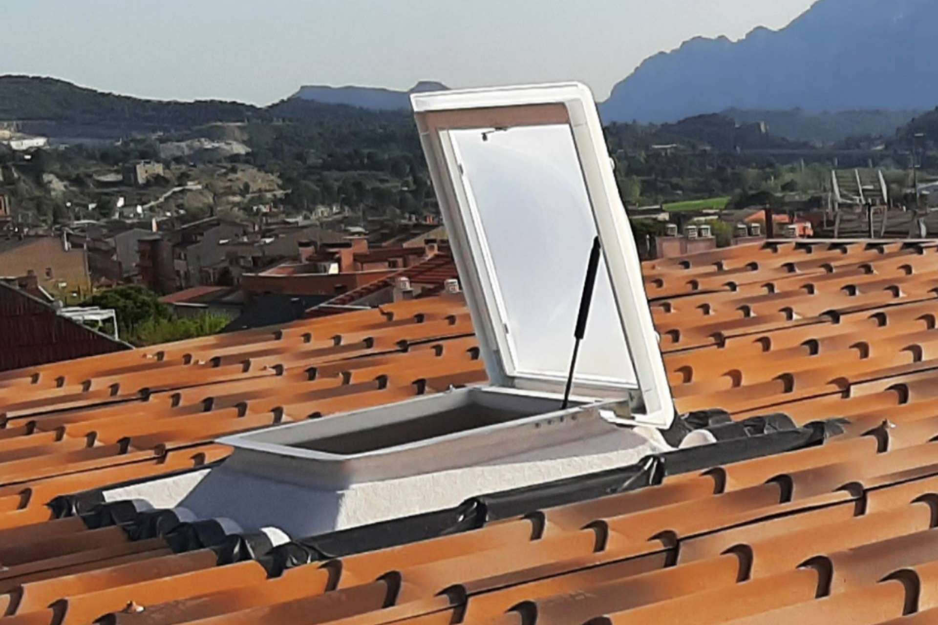 Eficiencia energética y ventilación natural en el hogar con Claraboyas Matilla