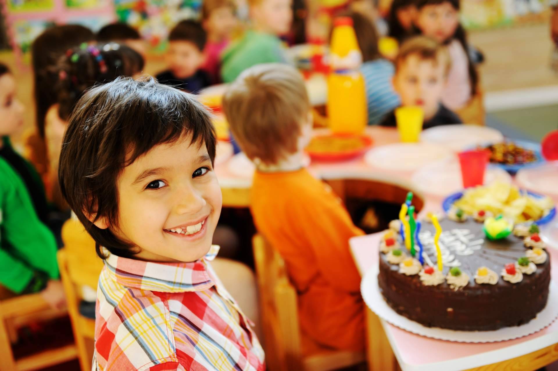 Invitaciones atractivas y originales para cumpleaños infantiles