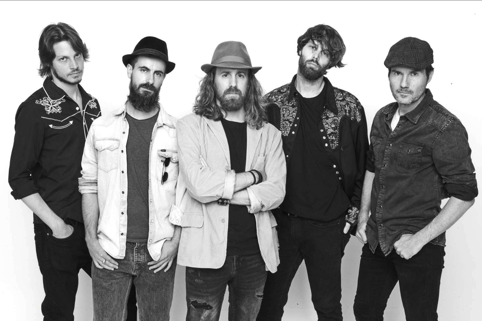Las bandas Tangerine Flavour y Luback fusionan su talento en un nuevo tema