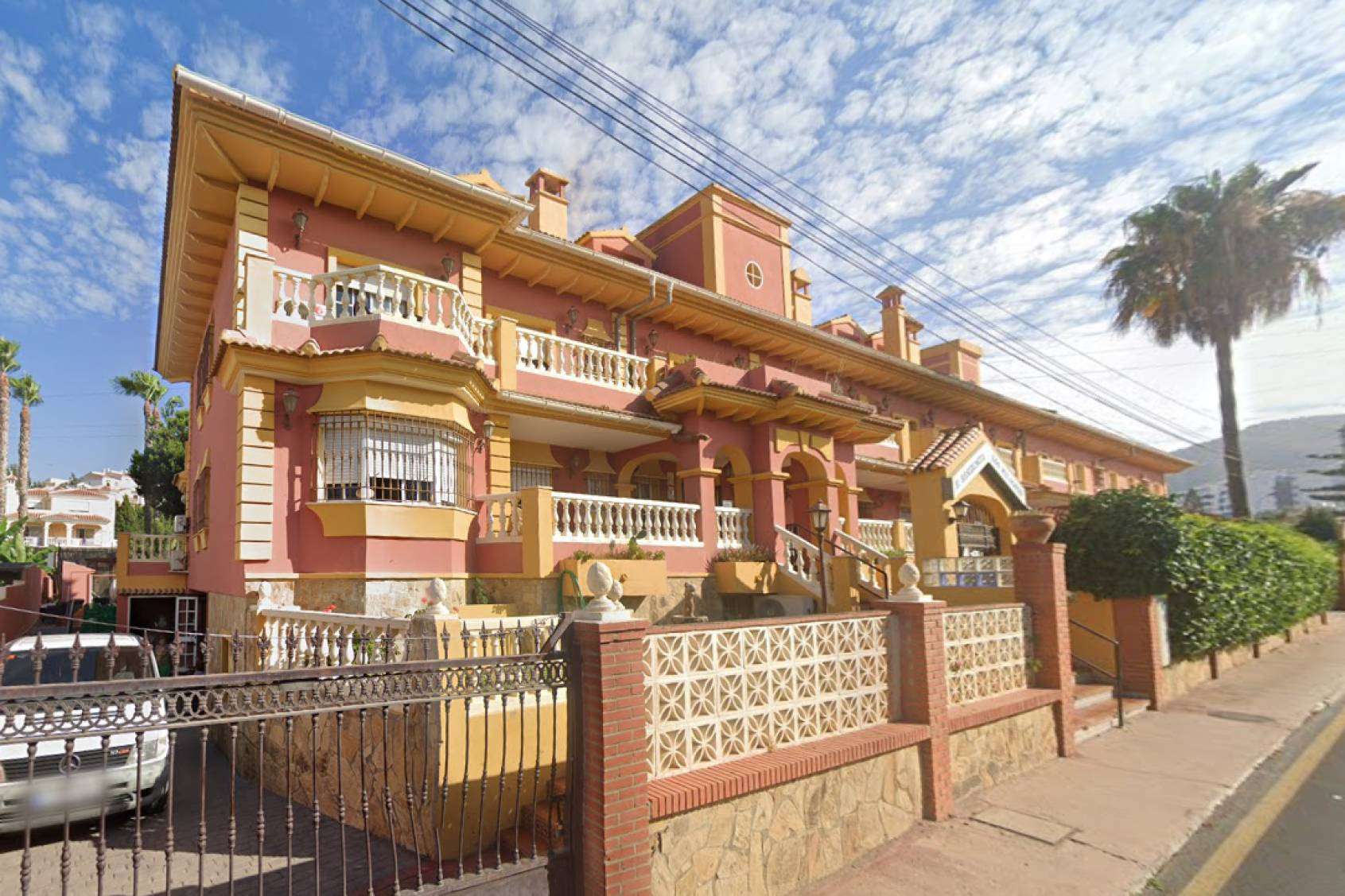 Se subasta un centro de la tercera edad en Málaga valorado en un millón de euros