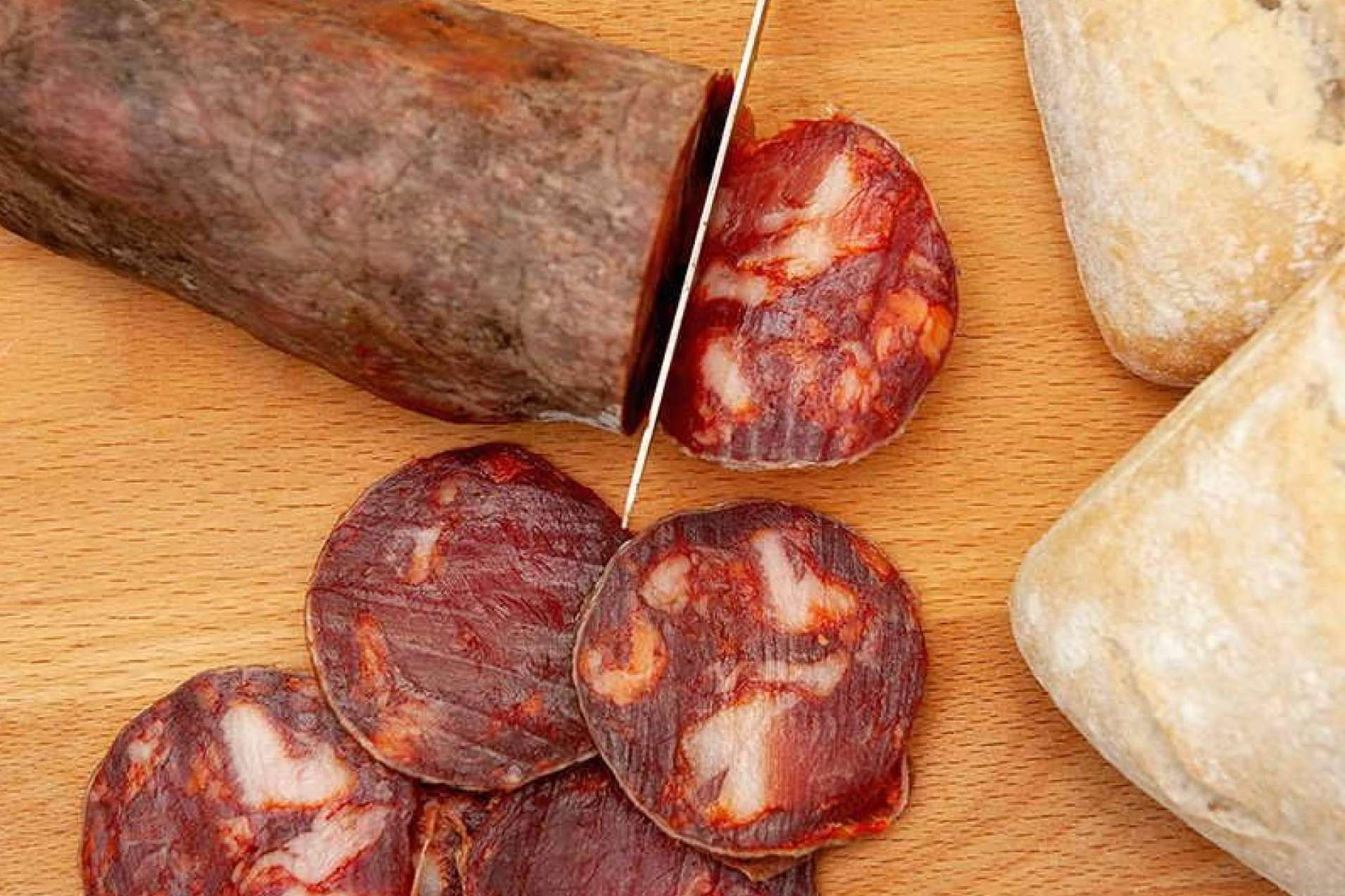 Gastronomic Spain ofrece más de 30 diferentes tipos de chorizo ibérico y chorizo blanco