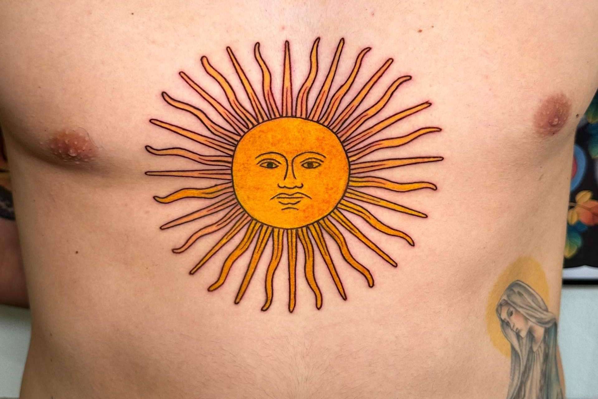 Creatividad, seguridad y precisión en tatuajes en Barcelona