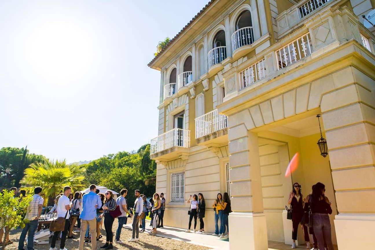 ESEI International Business School es considerada por Forbes España como una de las mejores escuelas de negocios