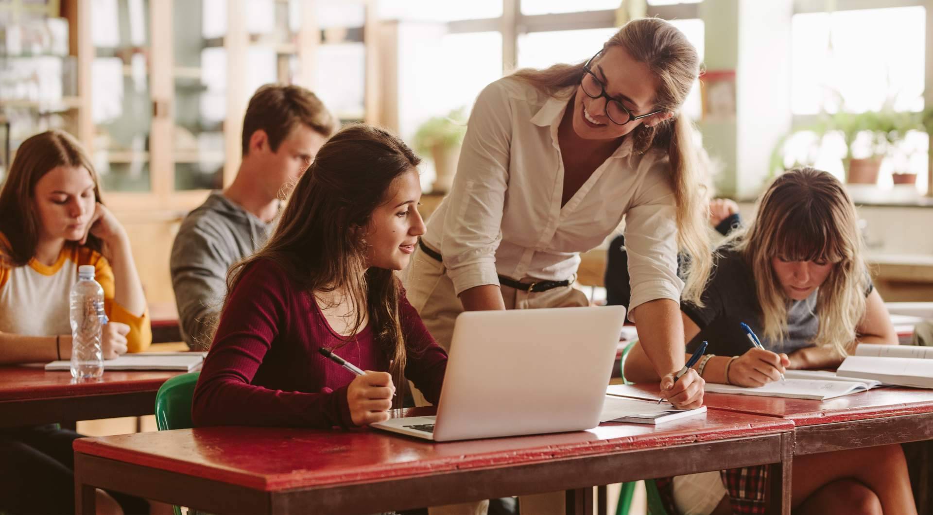 Formación Carpe Diem ofrece un curso para docentes de formación profesional
