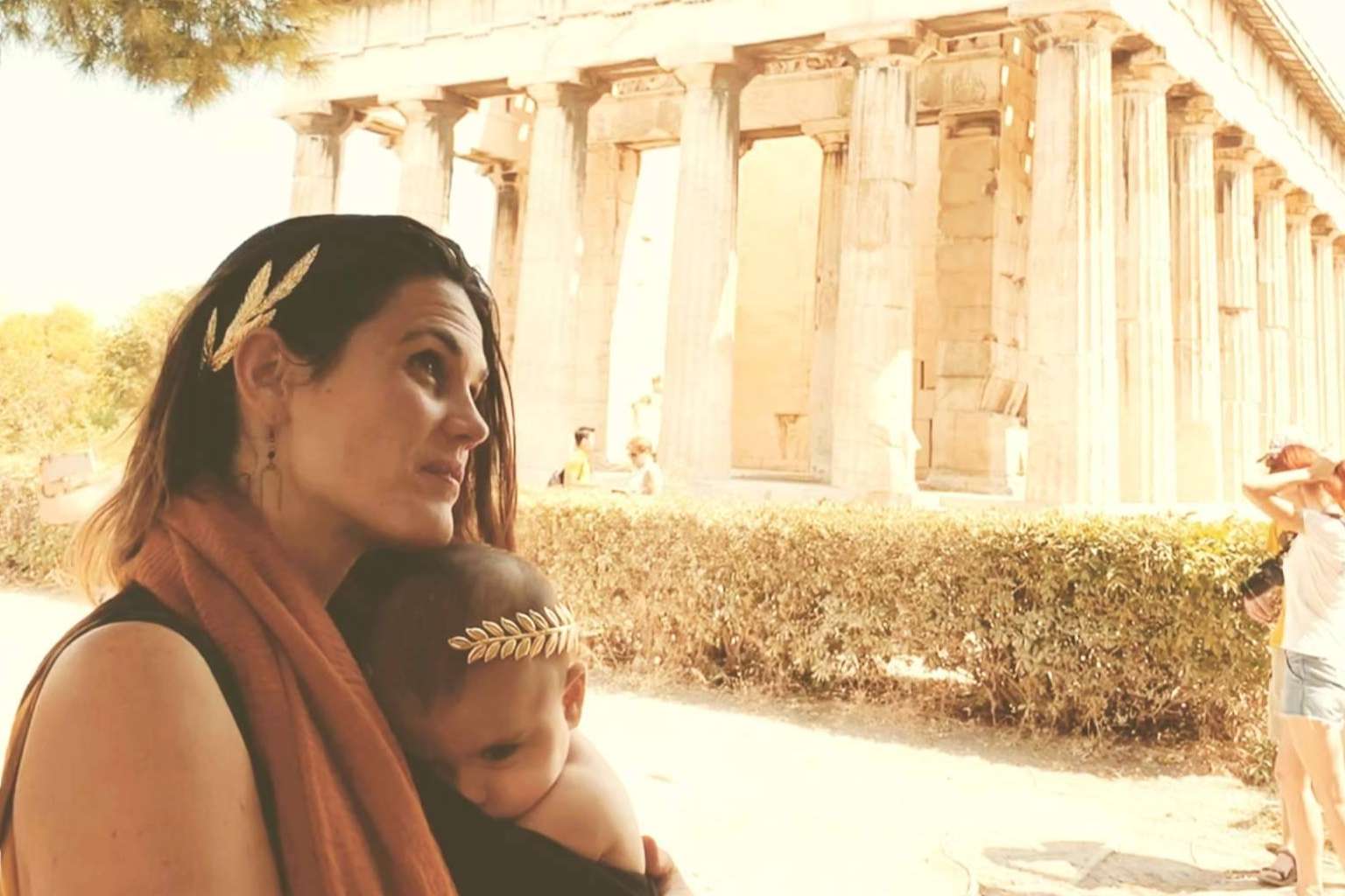 Una mejor manera de ejercer la maternidad, donde los viajes son protagonistas