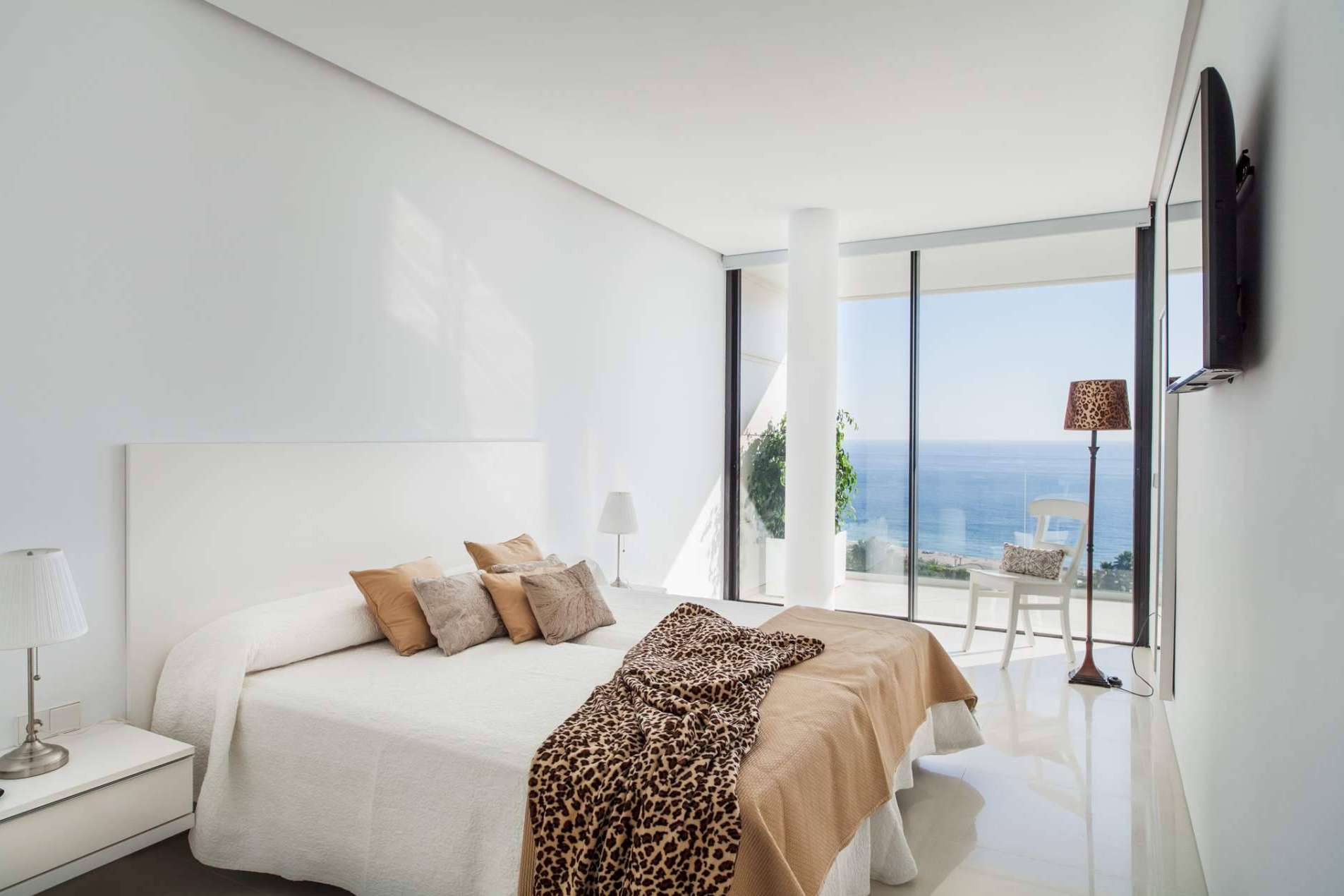 Confort, lujo y comidad, la experiencia inolvidable que ofrece el alquiler de una villa de lujo en Zahara de los Atunes