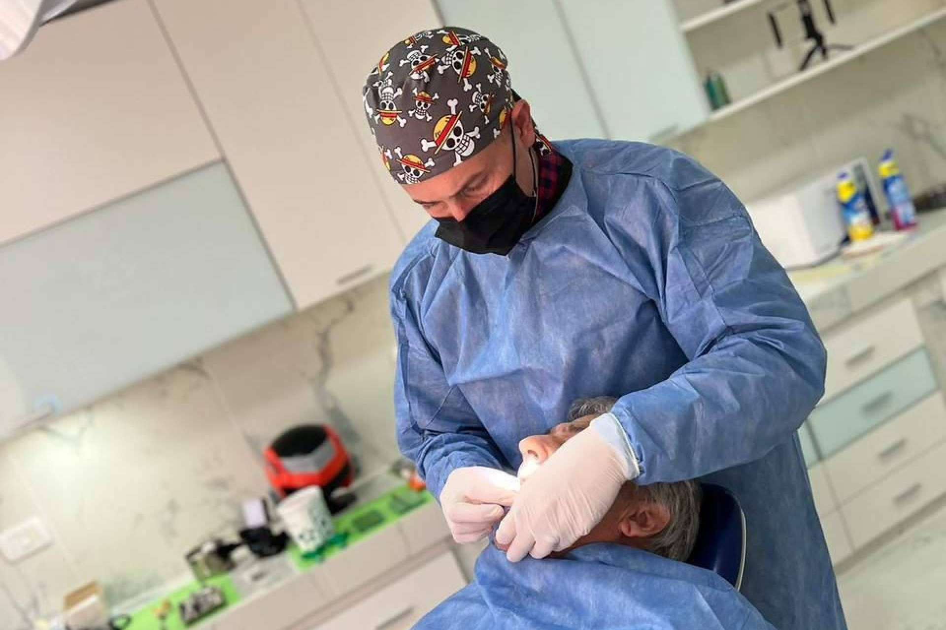 Orgullo argentino; el increíble método de rehabilitación bucodental que revolucionó el mundo de la odontología