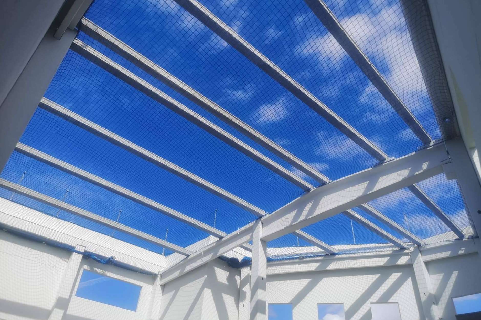 Las ventajas de utilizar redes de seguridad en obras industriales