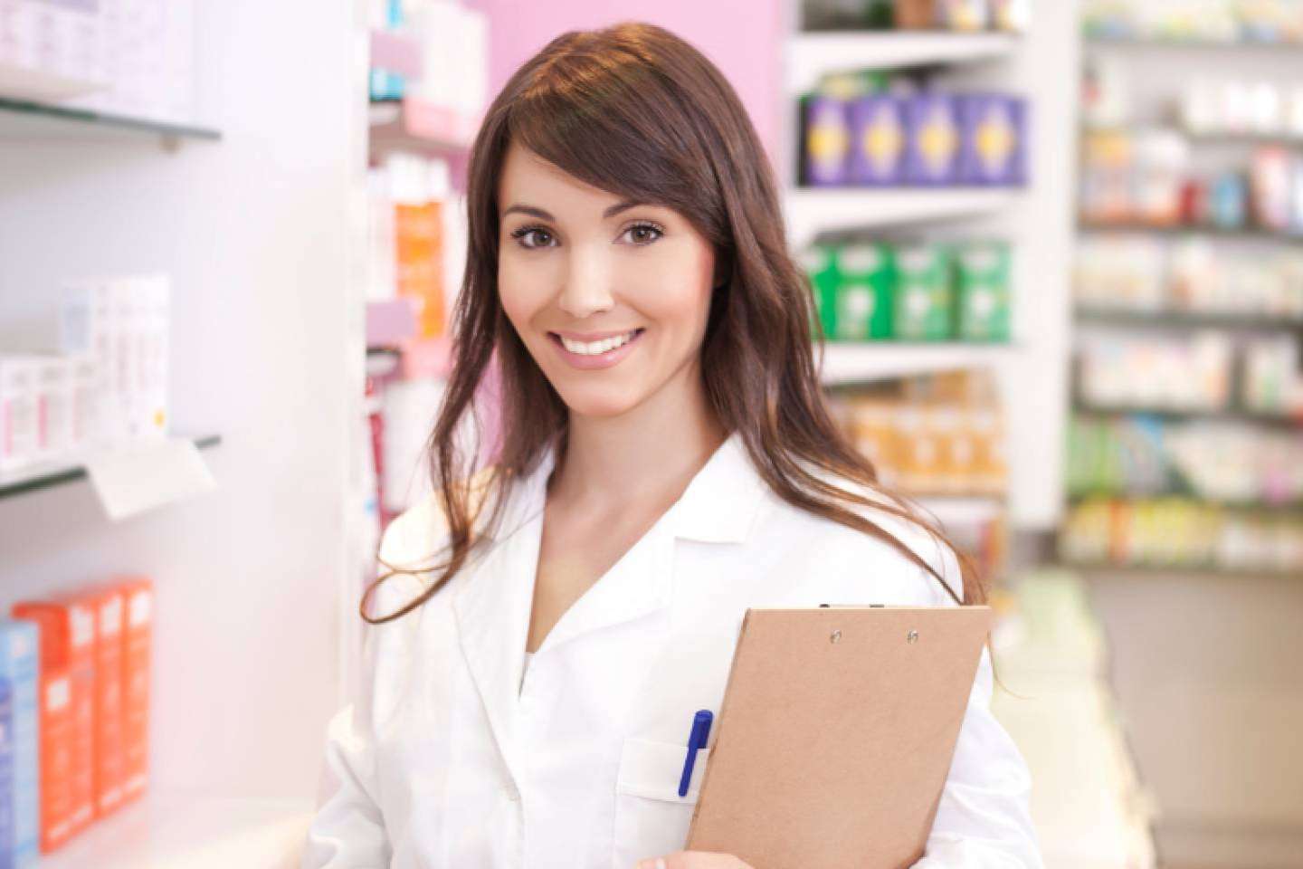 Asesoramiento especializado para comprar o vender una farmacia con éxito, con Urbagesa Farmacias
