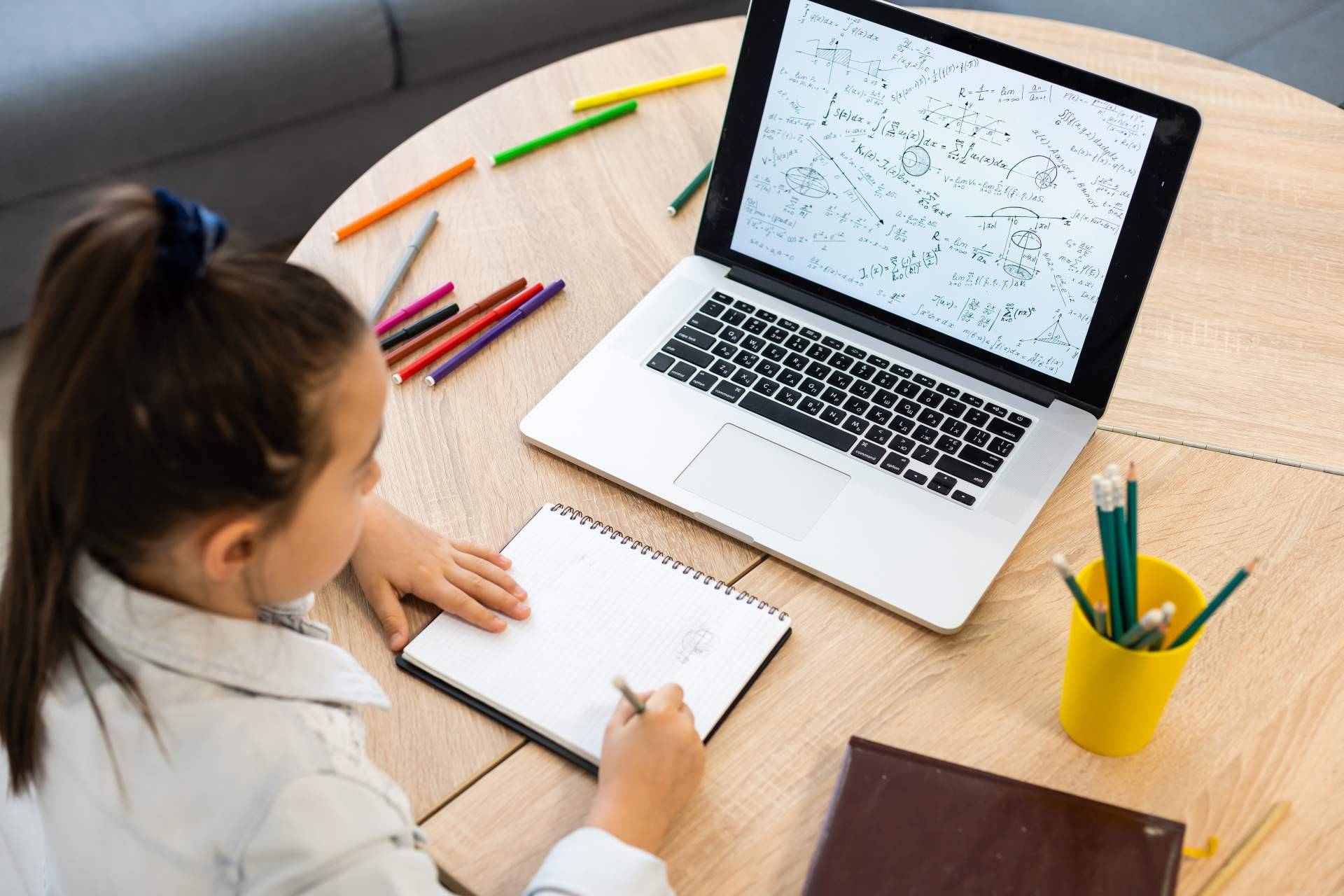Kawaru Consulting facilita el acceso universal a la formación mediante una experiencia enriquecida y dinámica