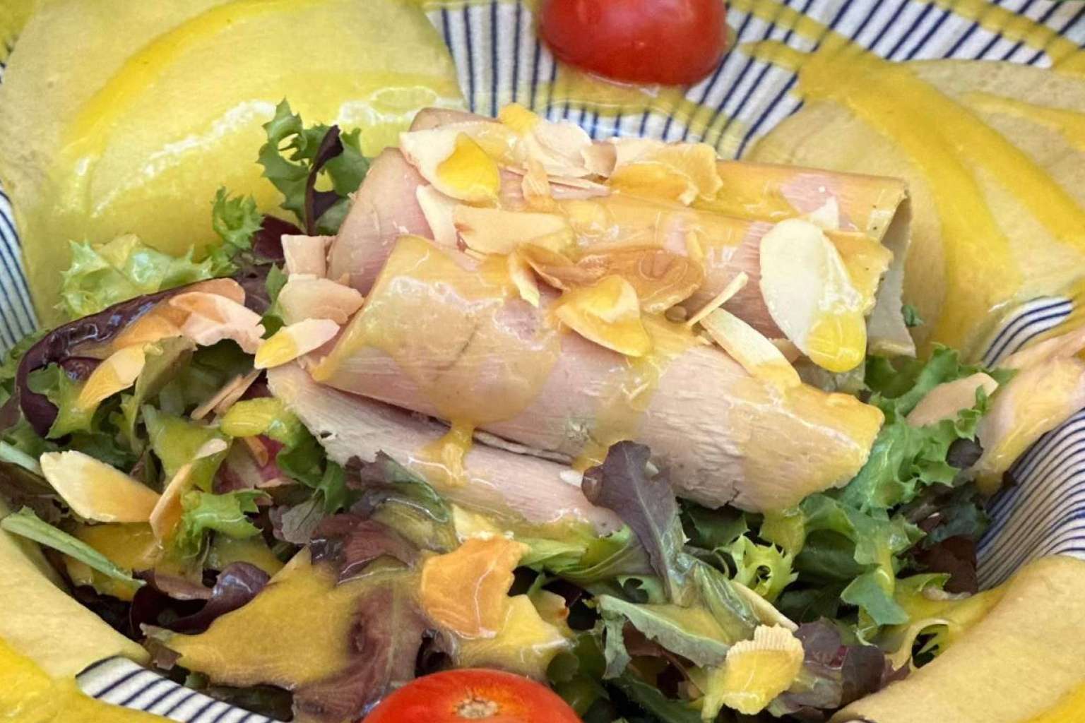 Restaurante San Francisco ofrece menús diarios de lunes a viernes y comer a la carta en un entorno único