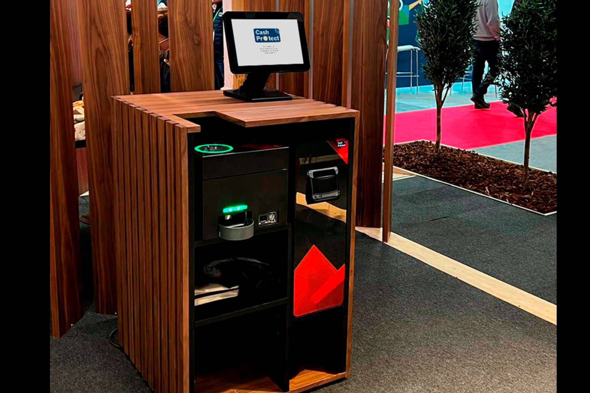 Las máquinas de cobro automático de CashProtect son ideales para locales comerciales modernos