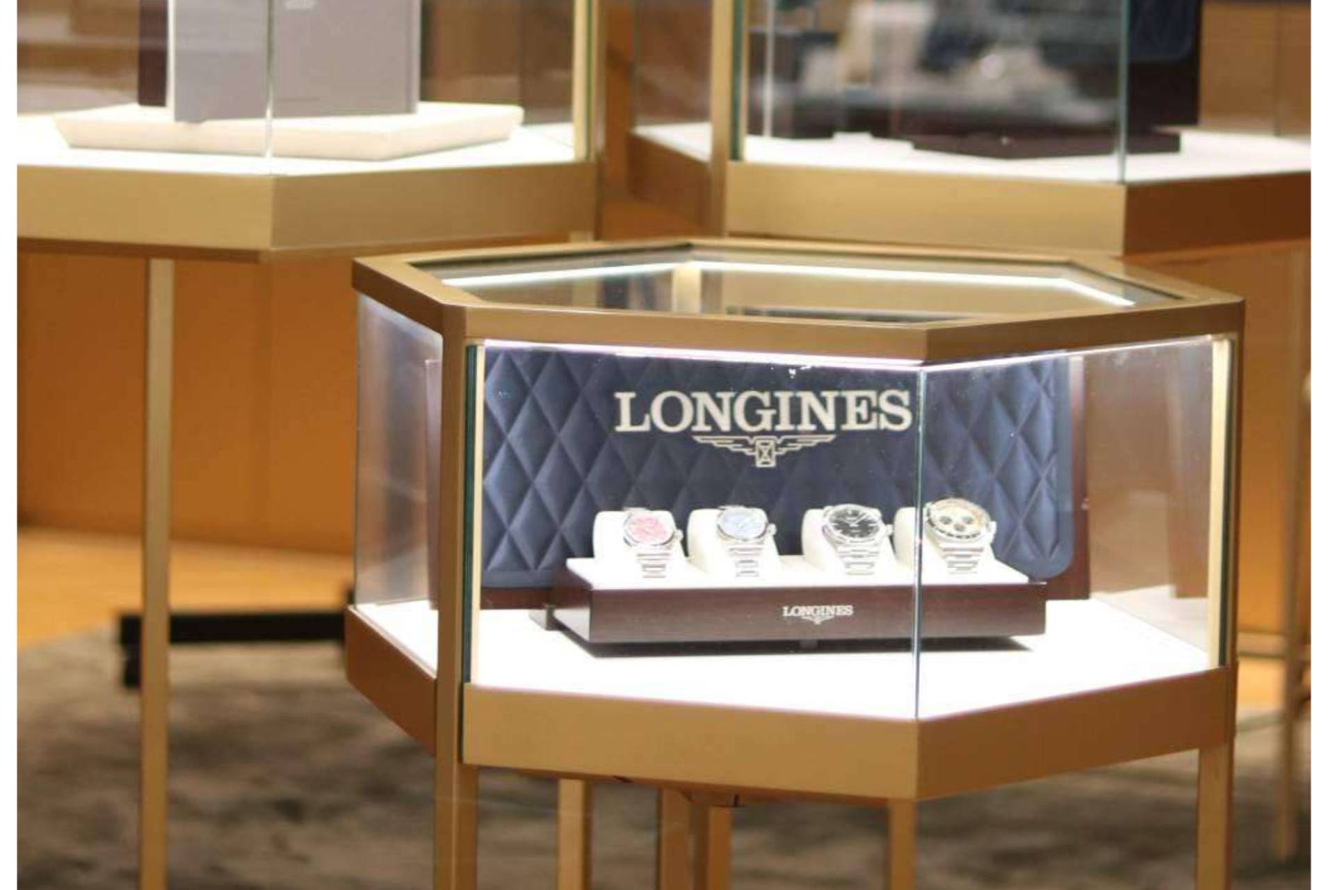 Longines presenta sus últimas novedades en un evento organizado por The Embassy