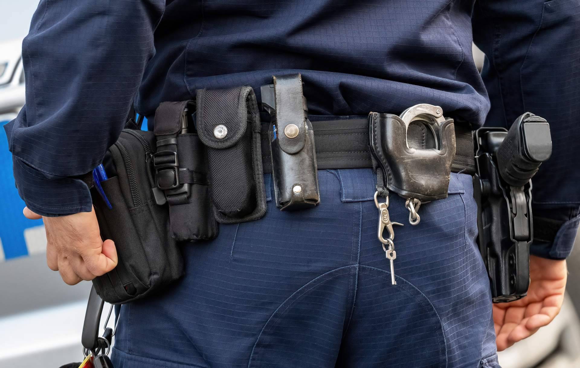 La fusión de los cinturones policiales Shoke con la Hebilla Cobra de AustriAlpin aporta comodidad y seguridad