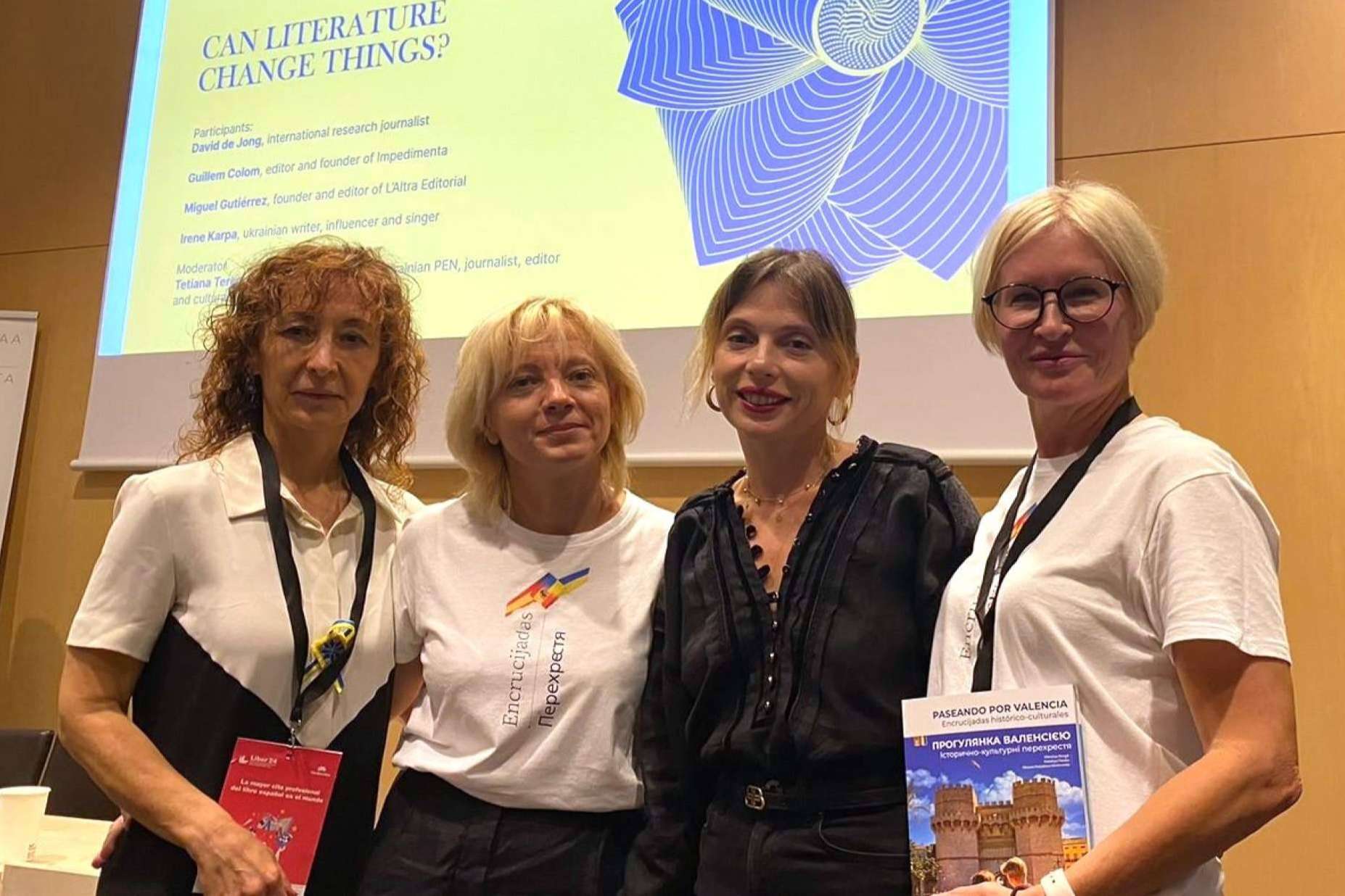 El sello edUPV presenta un libro sobre los vínculos entre España y Ucrania en LIBER 2024