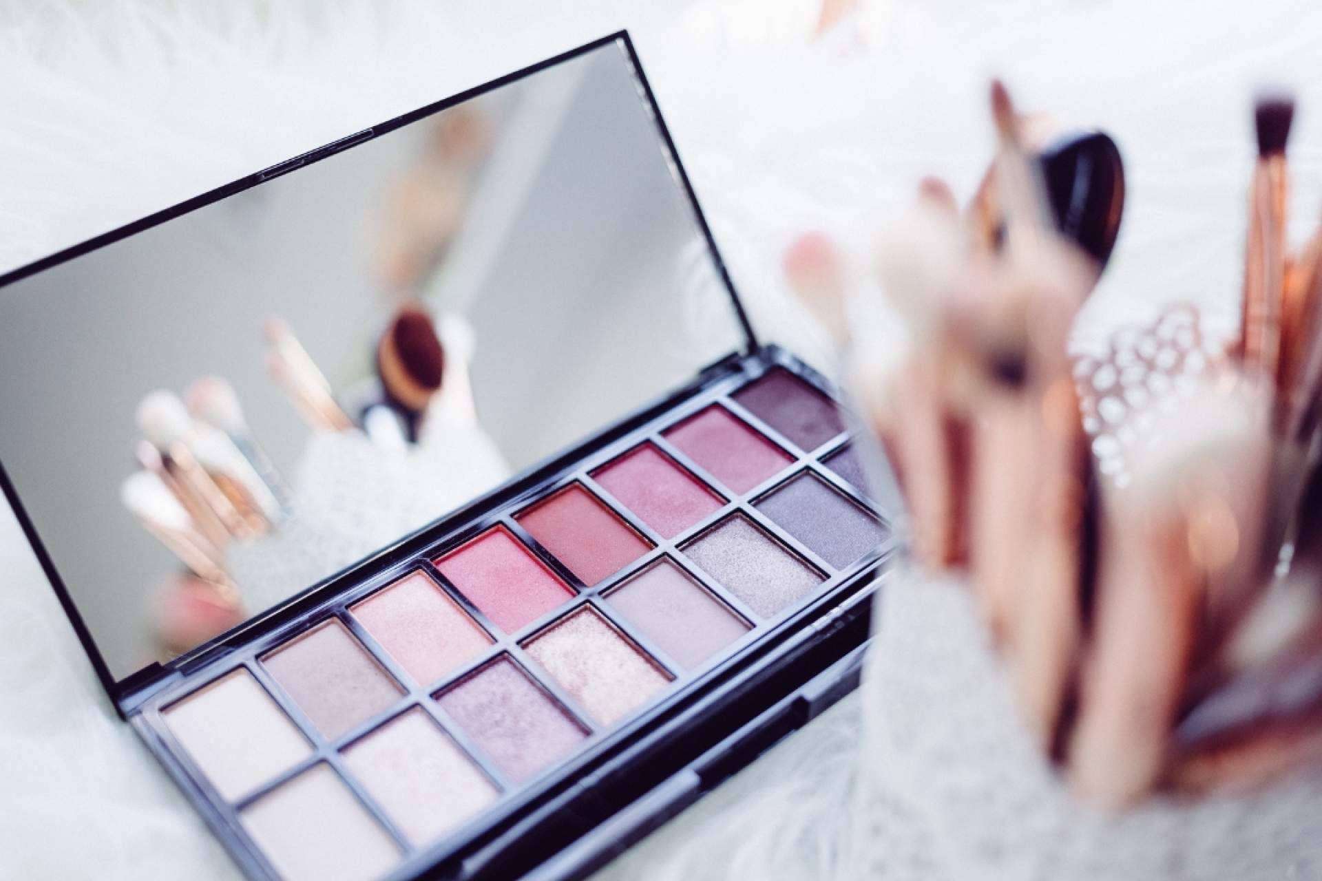 El catálogo de la tienda online AllZone incluye ahora productos de cosmética entre sus categorías