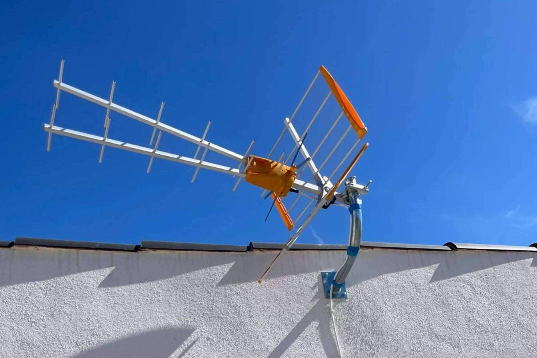 Obtener el boletín de telecomunicaciones con Antenistas