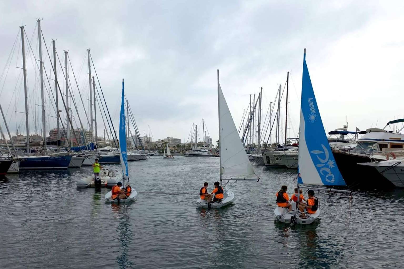 Aldea Blanca Santa Pola ofrece múltiples opciones de actividades divertidas para vacaciones infantiles