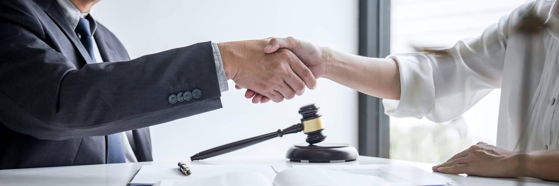 Volver a empezar; Apoyo jurídico especializado para un nuevo comienzo