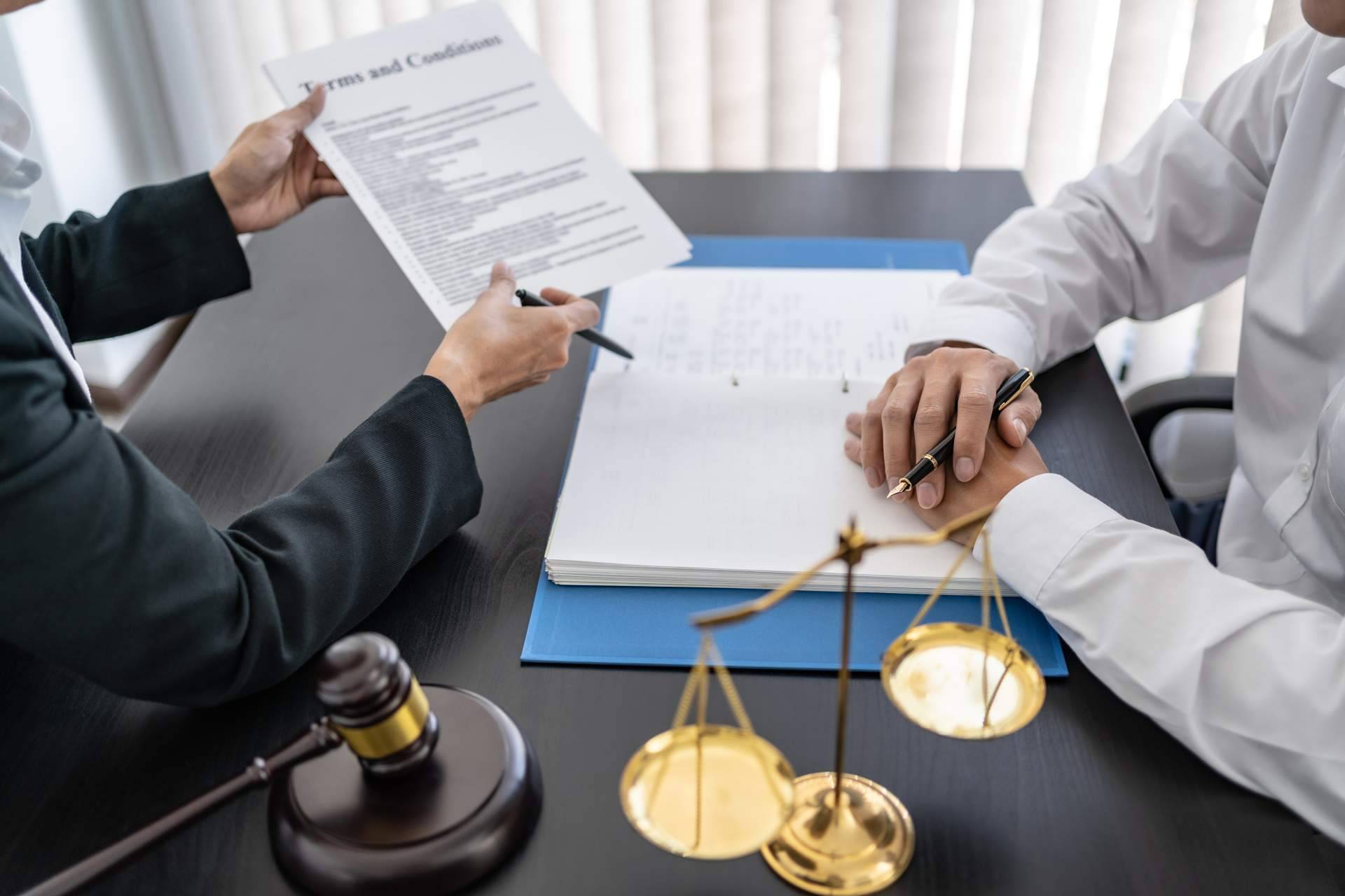 Los abogados de La Vida sin Deudas ofrecen asesorías en caso de micropréstamos abusivos