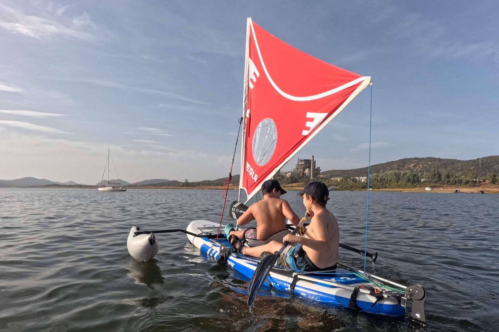 Estabilidad y firmeza sobre el agua, con las velas de paddle surf de Eola