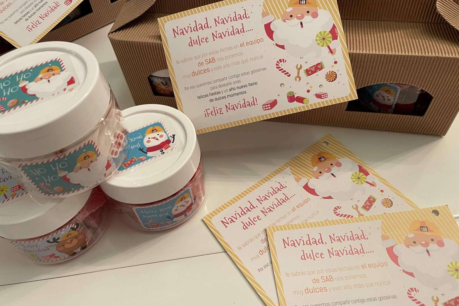 A2colores apuesta por regalos de empresa personalizados que dejan huella