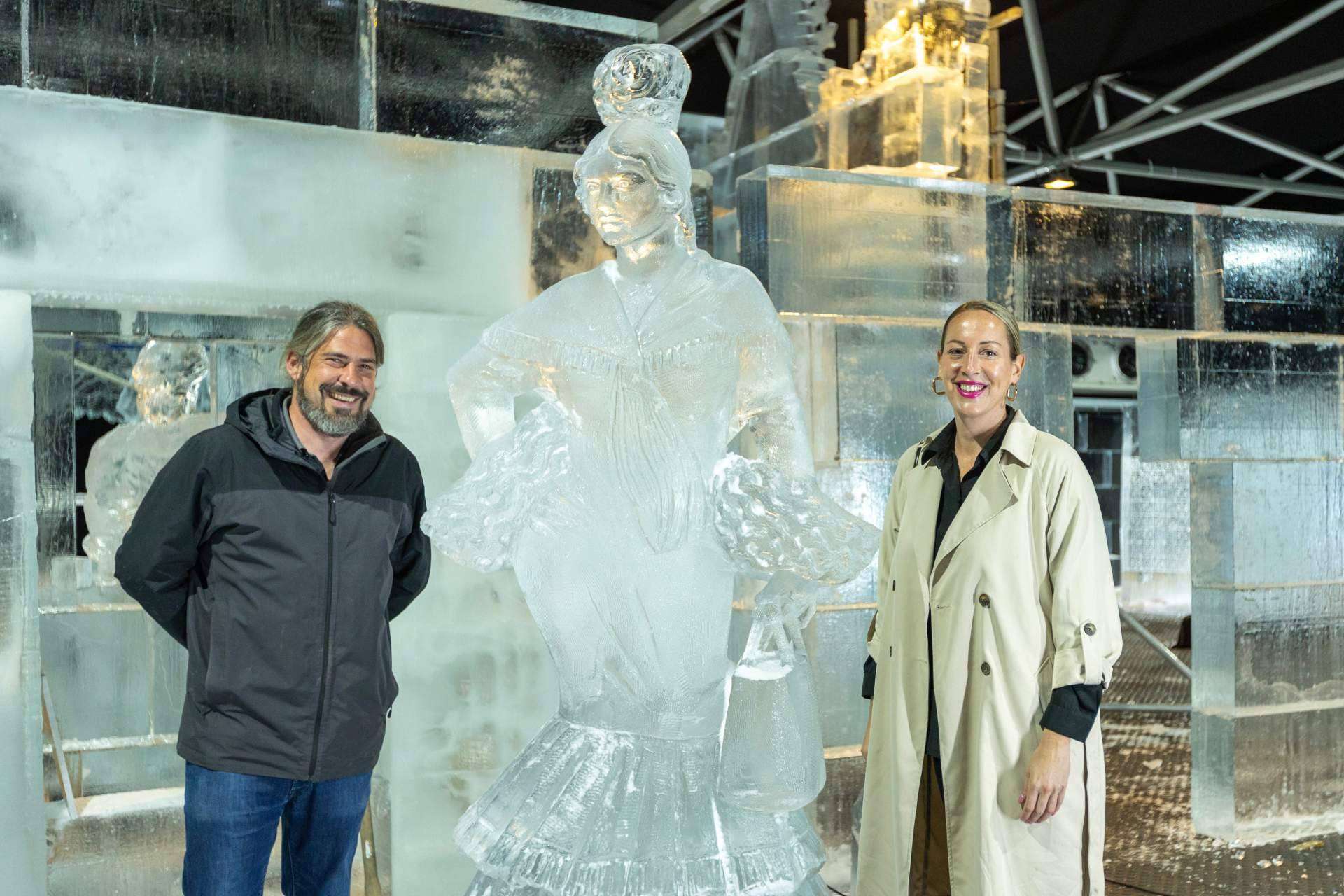 El frío llega a Sevilla en forma de 250 toneladas de hielo y 150 de nieve