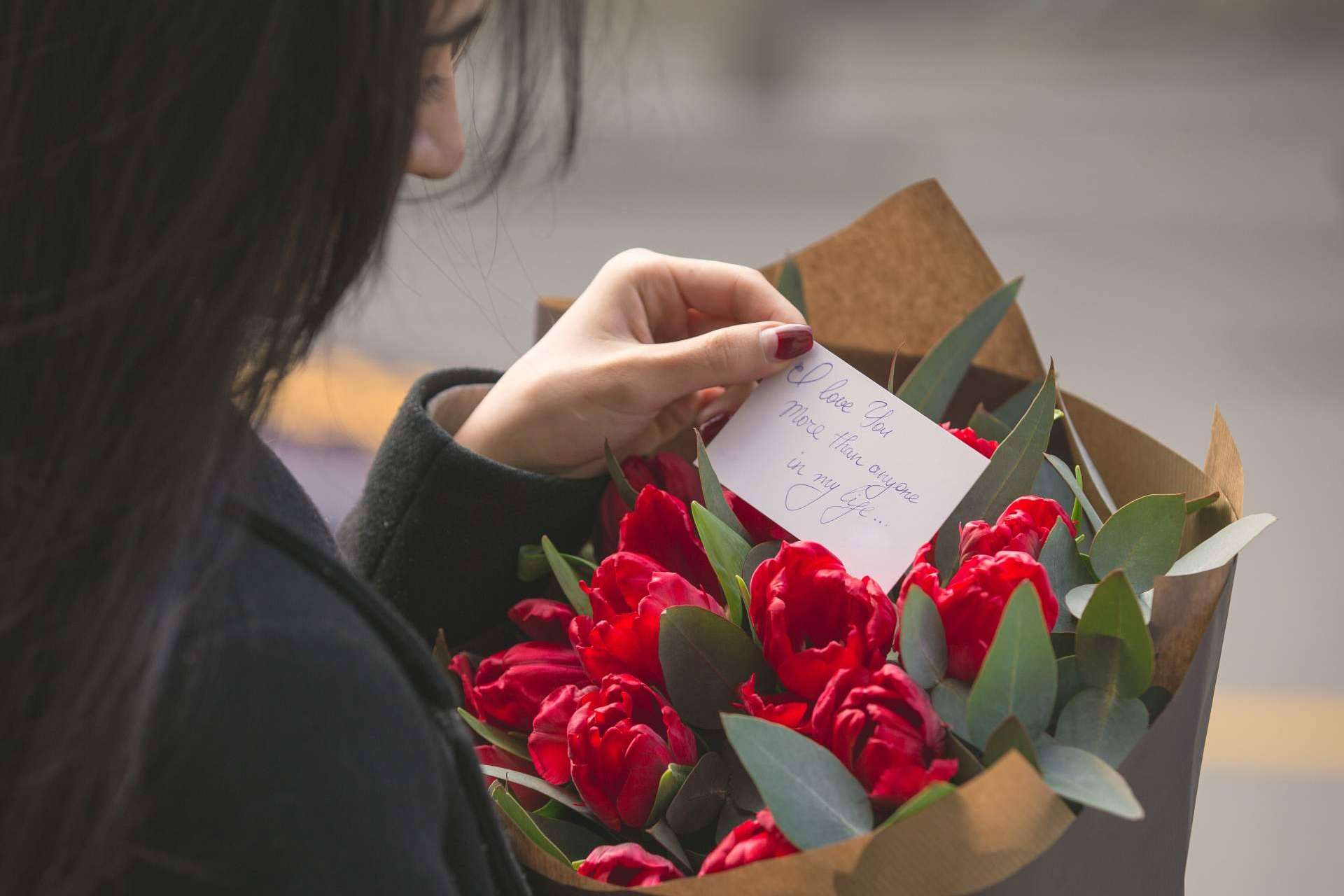 teleROSA transforma los gestos de agradecimiento con flores a domicilio personalizadas