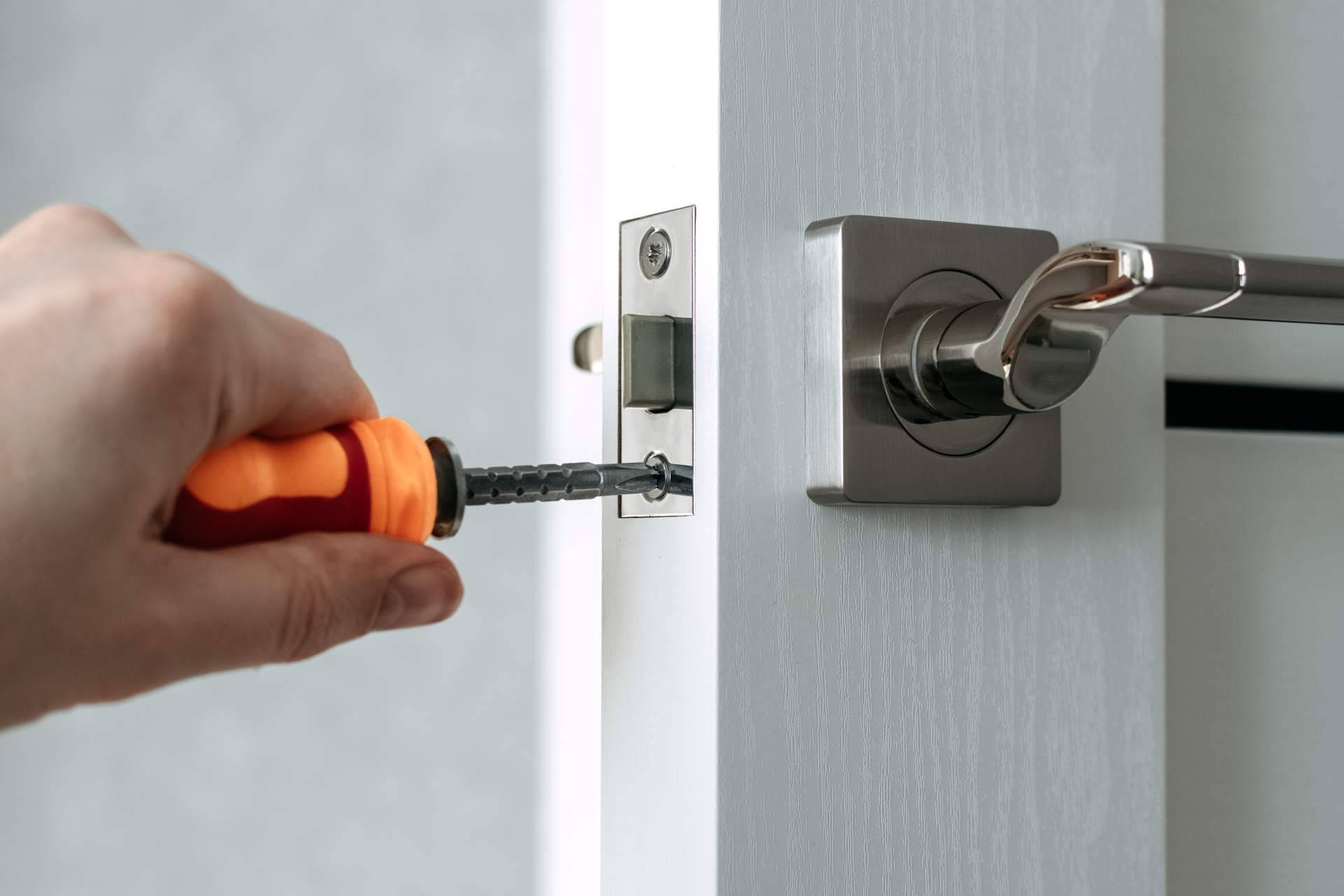 Cerrajeros Almería Misterkey24h, la respuesta inmediata a emergencias de cerrajería