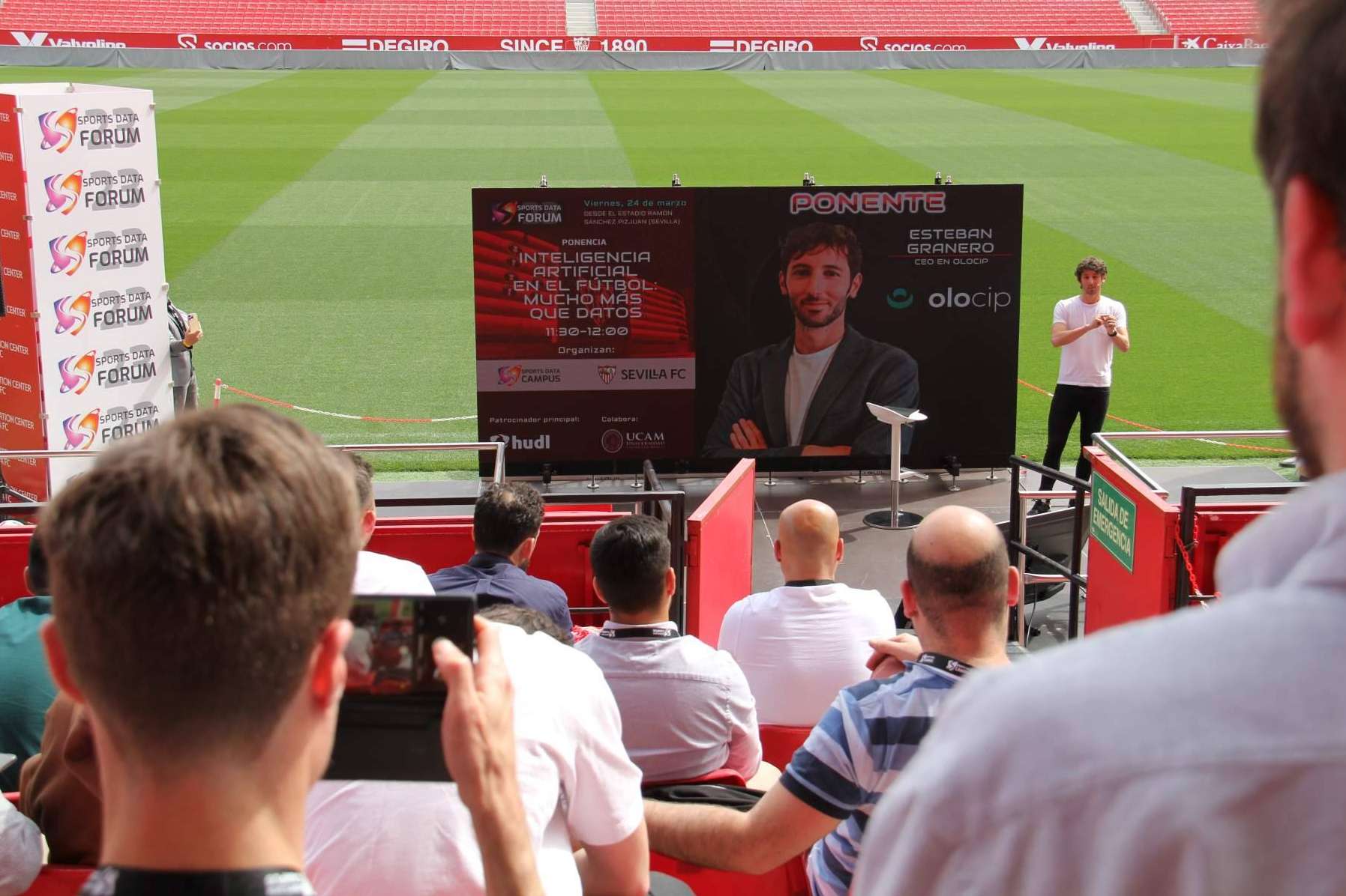 Sports Data Campus y OLOCIP presentan el nuevo máster en inteligencia artificial aplicada al deporte