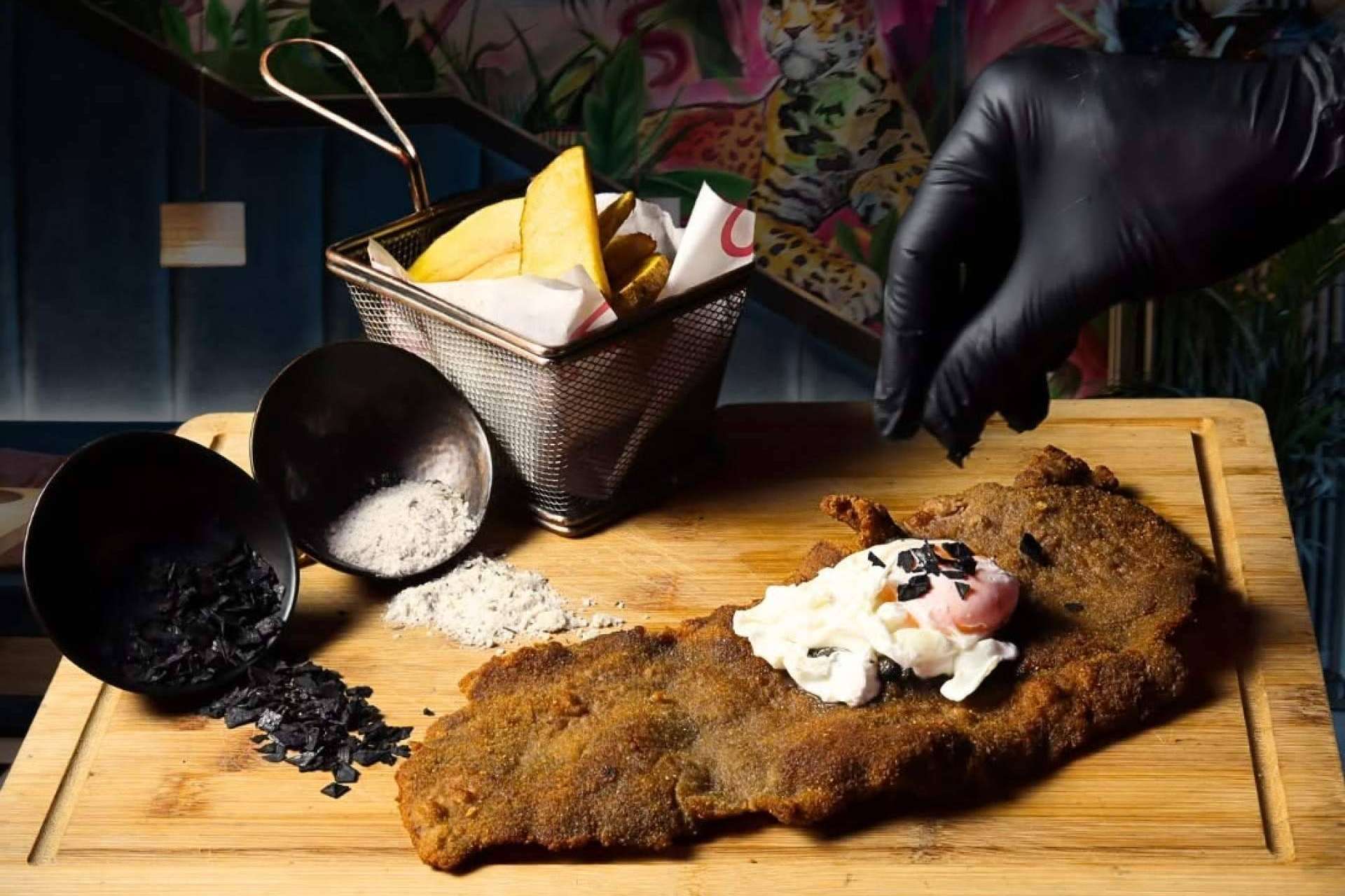 Anonymo Restaurante se convierte en el sitio de moda