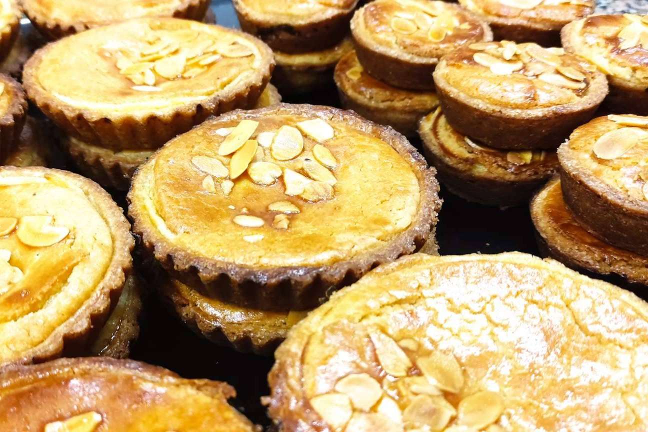 Pastelería Oiartzun ofrece una exquisita propuesta de postres tradicionales, artesanales y saludables