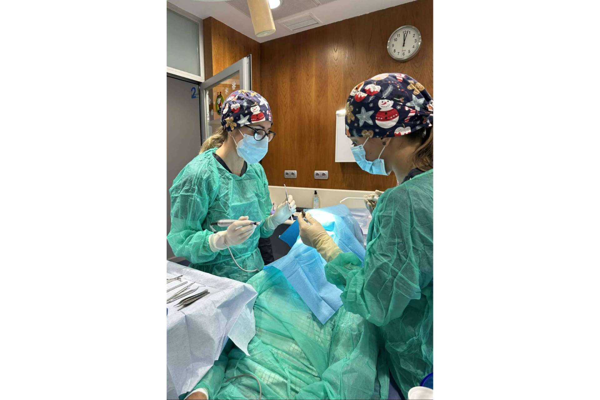 Año Nuevo, sonrisa nueva; Implantes dentales en la Clínica Dental Dr. Espinosa en Gijón