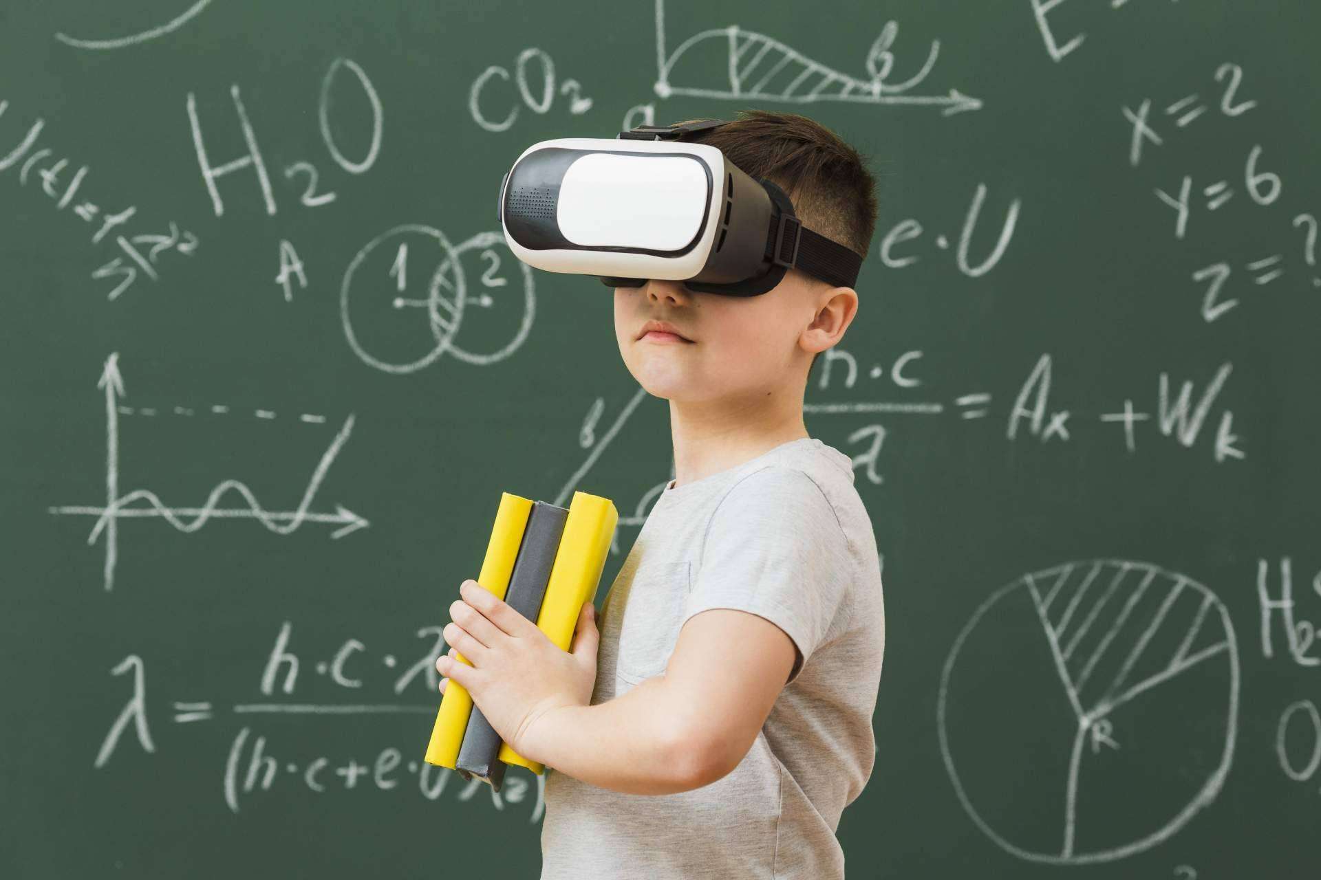 Educación y formación en inteligencia artificial, una prioridad para el profesorado y alumnado